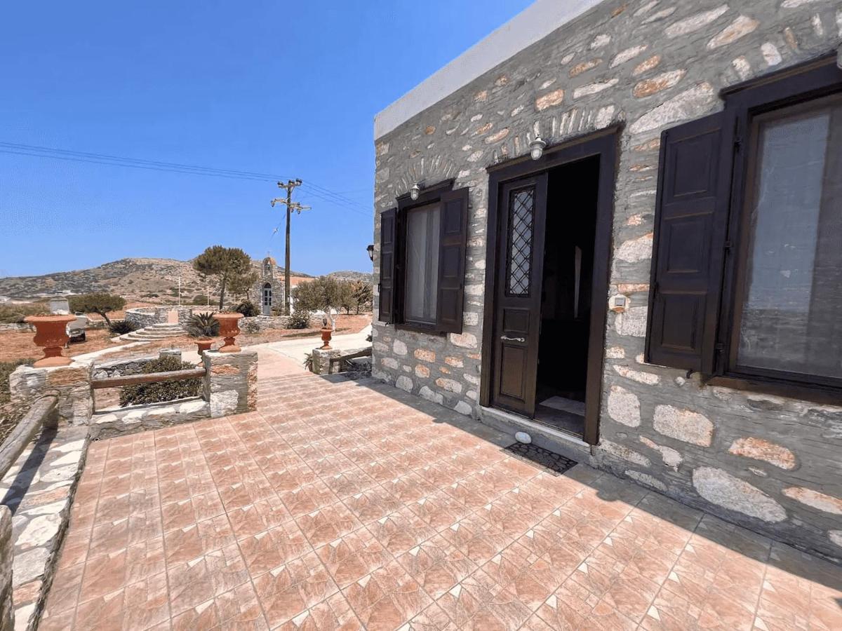 Πέτρινο Εξοχικό Σπίτι Στη Σύρο Agros  Eksteriør bilde