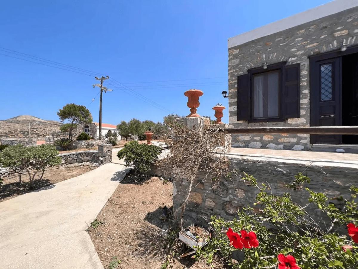 Πέτρινο Εξοχικό Σπίτι Στη Σύρο Agros  Eksteriør bilde