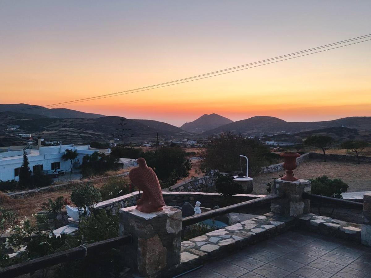 Πέτρινο Εξοχικό Σπίτι Στη Σύρο Agros  Eksteriør bilde